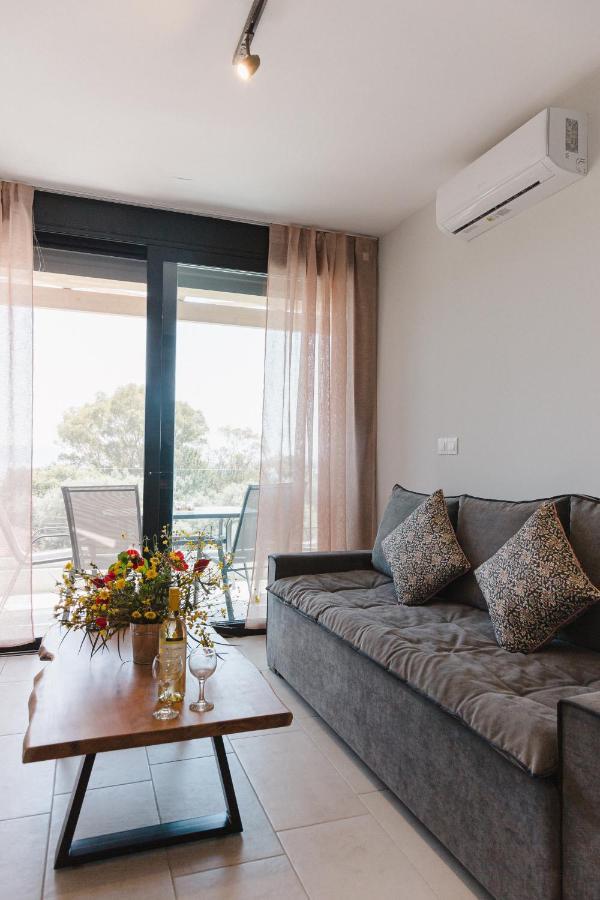 Ariti Luxury Apartment, Nikiana Dış mekan fotoğraf