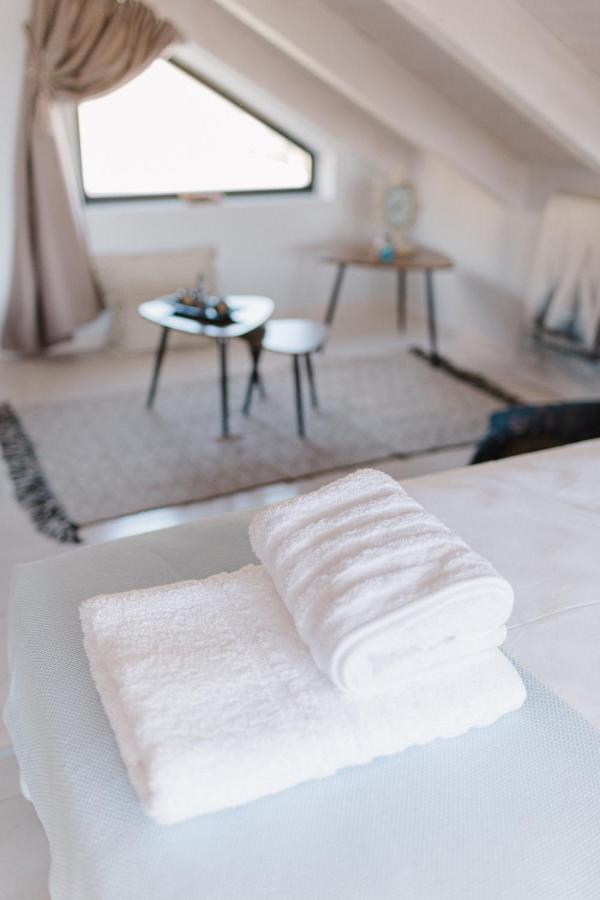 Ariti Luxury Apartment, Nikiana Dış mekan fotoğraf